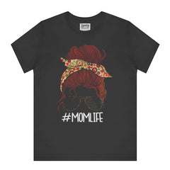 #MOMLIFE Graphic Design Black T-shirt product type