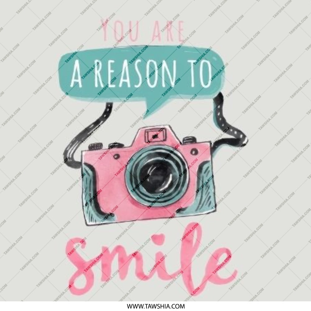 Reason to Smile Camera Pinback Button, Cute Photo Gift, Positive Affirmation Badge, Photographer Present, Camera Lover Pin, Happy Gift - Tawshia