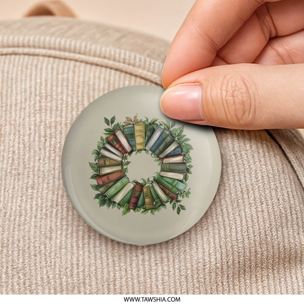 Book Wreath Pinback Button, Book Lover Gift, Reader Present, Cute Pin, Bookish Accessories, Librarian Gift, Unique Button - Tawshia
