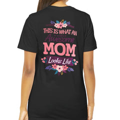 This is What an Awesome Mom Looks Like T-Shirt product type