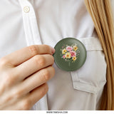 Floral Bouquet Pinback Button, Pink Roses Daisies Pin, Green Aesthetic Button, Flower Lover Gift, Botanical Badge, Cute Pin Buttons - Tawshia