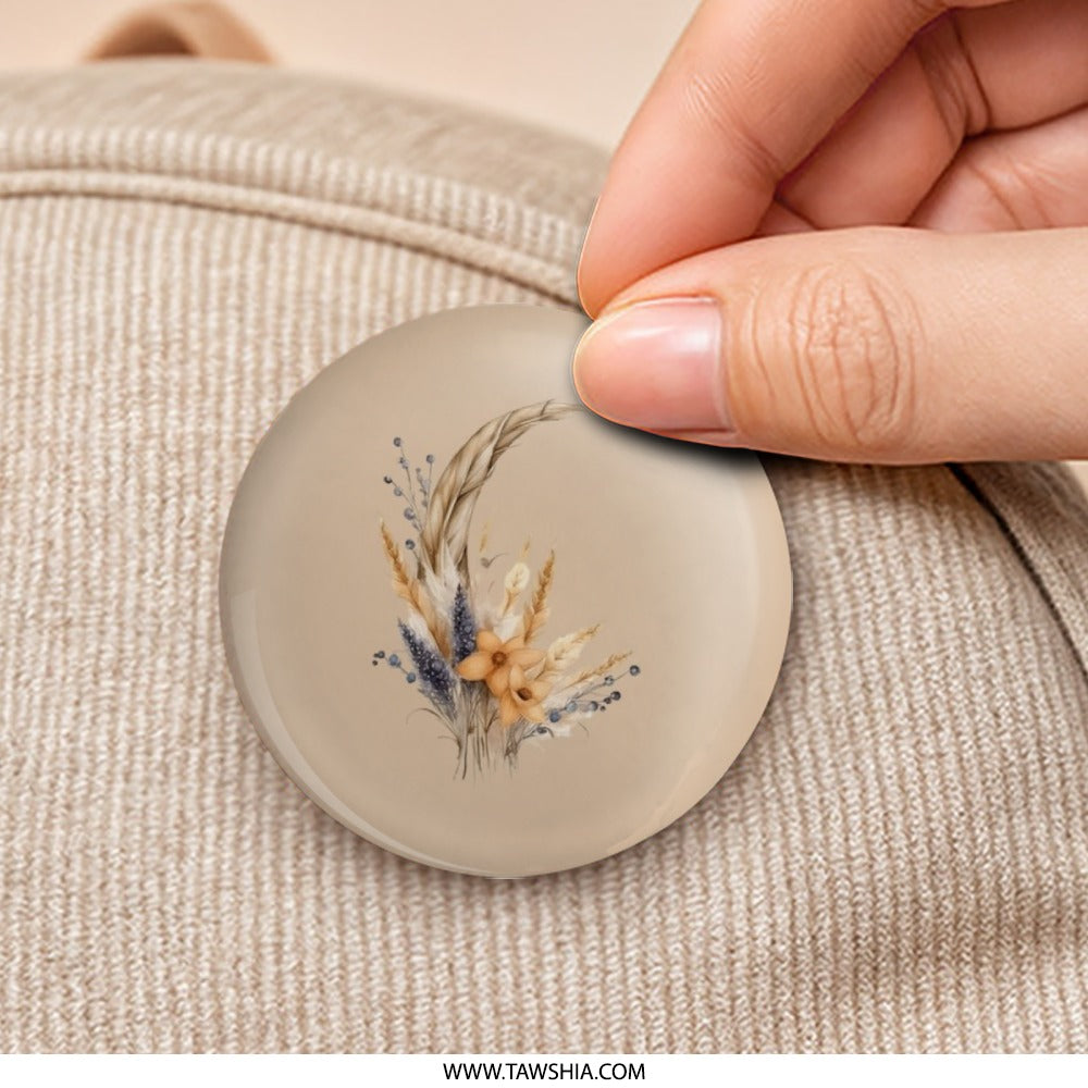 Floral Crescent Pinback Button, Bohemian Chic Accessory, Boho Flower Pin, Aesthetic Pinback Badge, Cute Button, Botanical Design - Tawshia