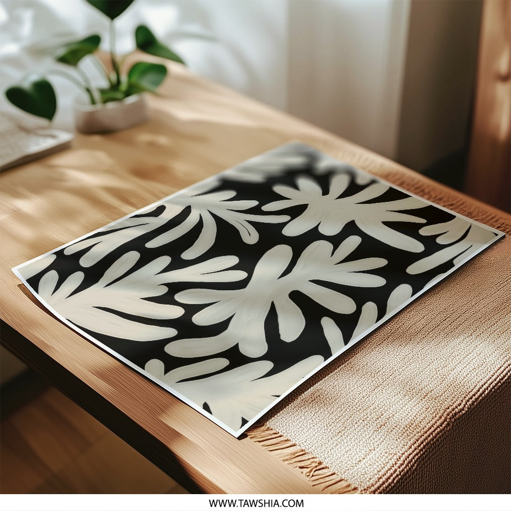 Minimalist Plant Photographic Print, Beige Leaves Wall Art, Modern Home Decor, Abstract Botanical Photography, Living Room Art Print - Tawshia
