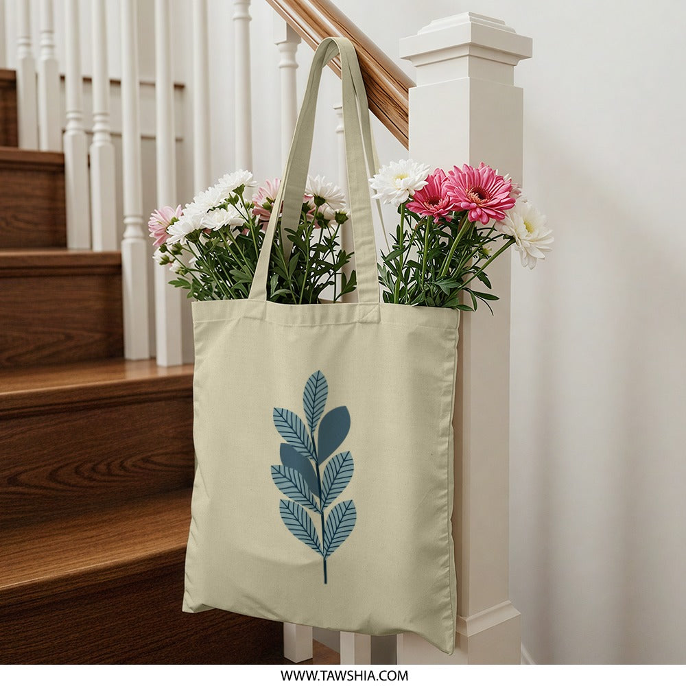 Leaf Tote Bag, Botanical Tote, Plant Lover Gift, Modern Tote Bag, Everyday Bag, Reusable Grocery Bag, Book Bag, Trendy Tote, Gift for Her - Tawshia