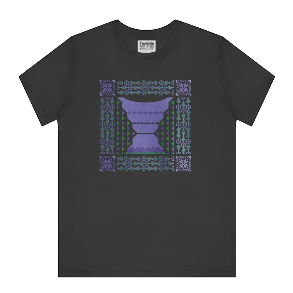 Geometric Pattern Black T-shirt Graphic Tee product type