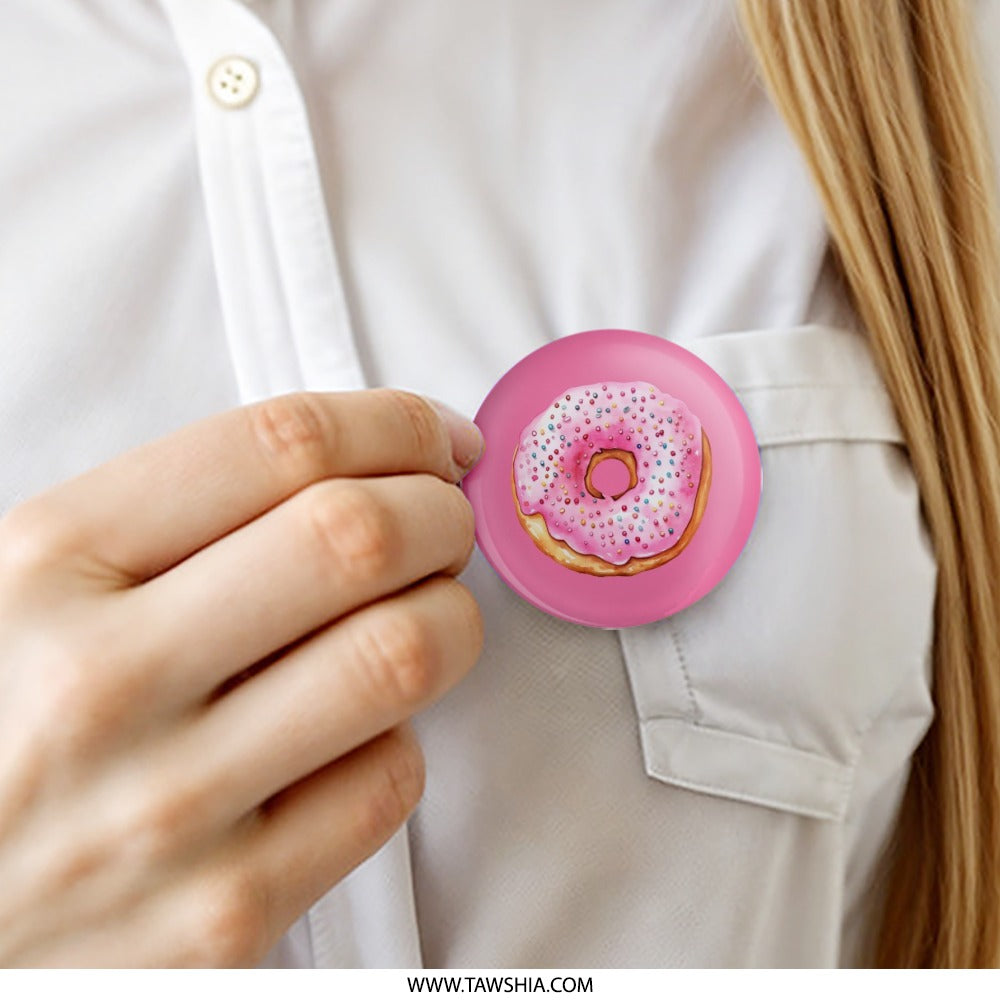 Pink Donut Pinback Button, Sprinkle Donut Button, Cute Food Pin, Sweet Treat Button, Bakery Gift Idea, Foodie Pin, Pink Aesthetic - Tawshia