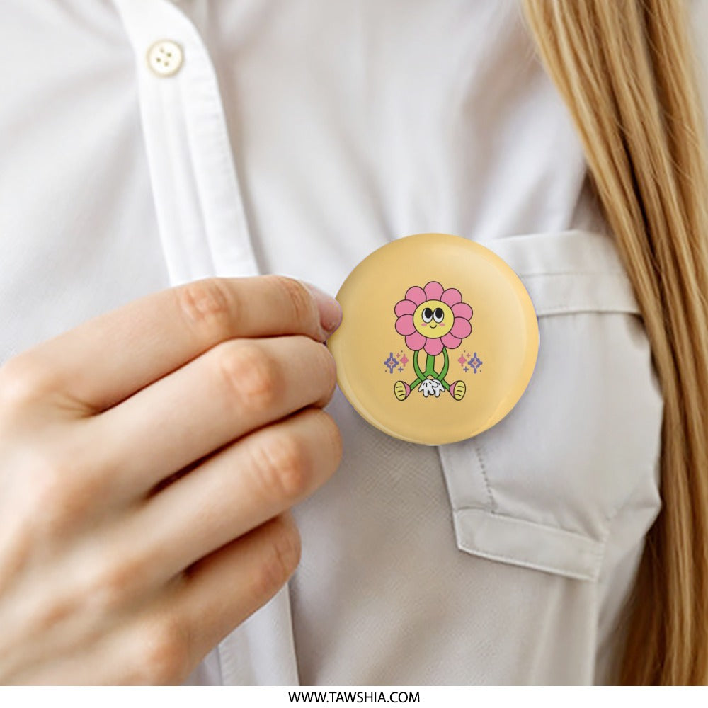 Retro Flower Pinback Button, Groovy Cartoon Flower, 70s Style Flower, Cute Flower Pin, Trendy Flower Button, Floral Pin Button - Tawshia