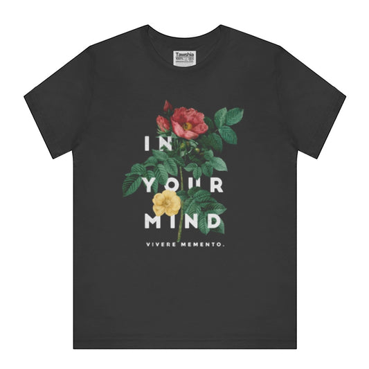 In Your Mind Vivere Memento Graphic T-Shirt product type