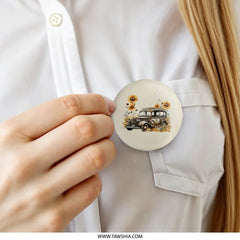 Vintage Car Pinback Button, Sunflower Button, Rustic Vehicle Button, Antique Car Gift, Classic Car Lover Gift, Aesthetic Accessories - Tawshia