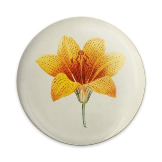 Vintage Lily Pinback Button, Floral Accessory, Unique Flower Badge, Botanical Gift, Nature Lover Pin, Cute Pinback Button - Tawshia
