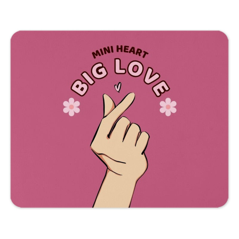 Mini Heart Big Love Mouse Pad, Cute Hand Gesture, Pink Aesthetic Desk Decor, Valentine's Day Gift, Gamer Accessories - Tawshia