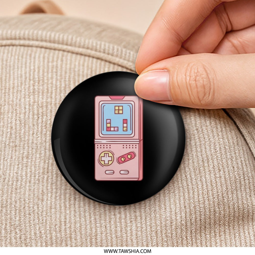 Retro Game Pinback Button, Handheld Console Button, Video Game Lover Gift, Aesthetic Pin, Gamer Accessories, Kawaii Button, Nostalgic Pin - Tawshia