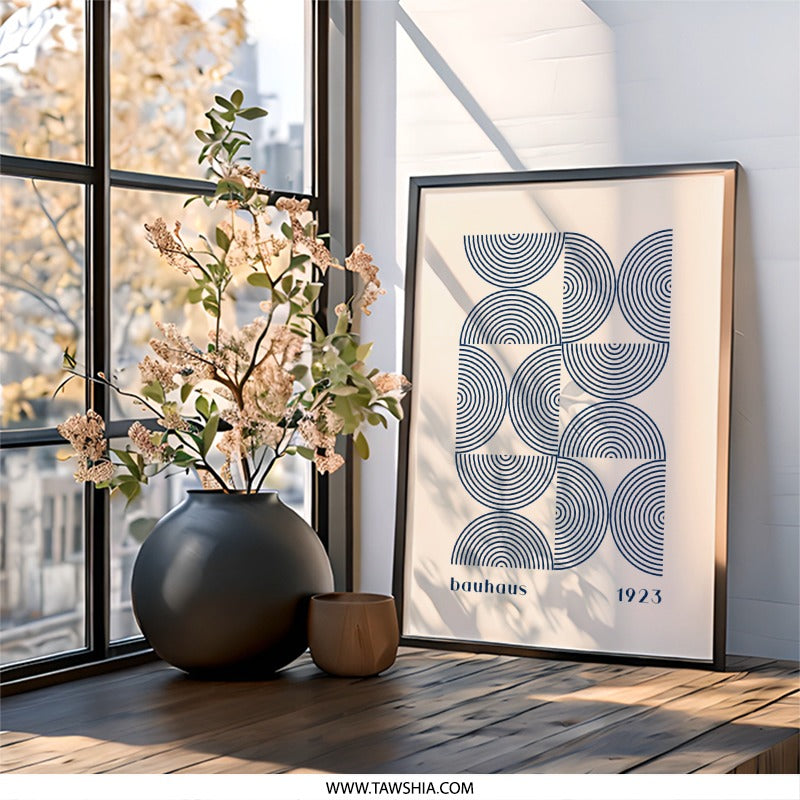 Bauhaus Wall Art Print, 1923 Geometric Poster, Minimalist Wall Decor, Modern Art, Home Decor, Circle Design, Abstract Wall Hanging - Tawshia